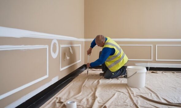 Caulking base molding